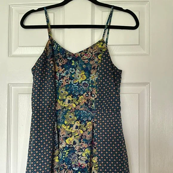 Spring Dress - Picture 1 of 7